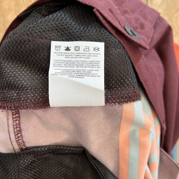 Hurley Nike Dri-Fit Flat Front Shorts - Picture 7 of 10